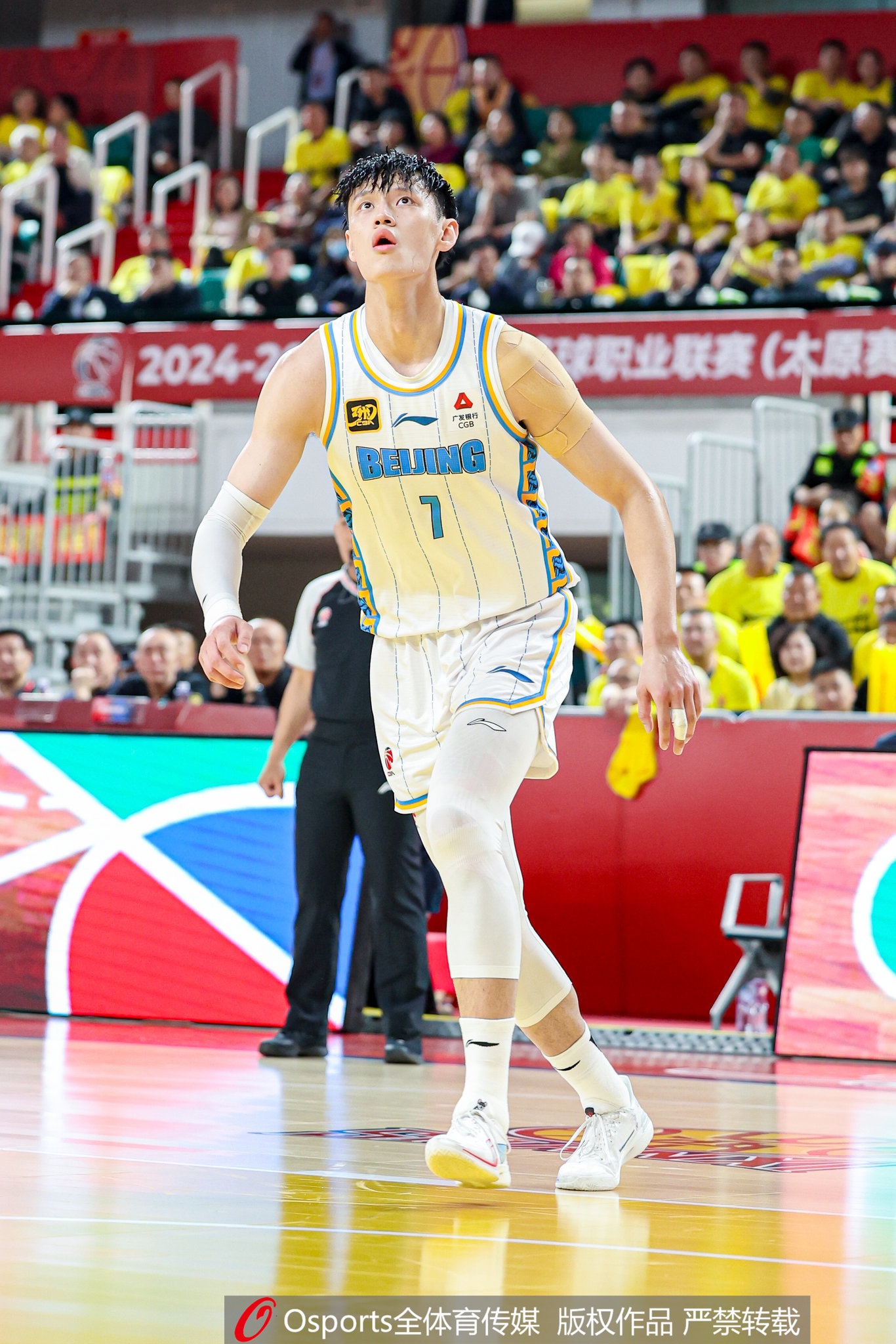 凯发K8手机端、APP下载、流畅界面、智能推荐、高效操作-曾凡博成篮网双向合同最终名额最有力竞争者